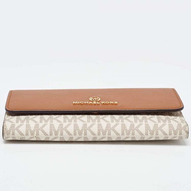 Pre Owned Michael Kors White/Tan Coated Canvas and Leather Fulton Continental Wallet