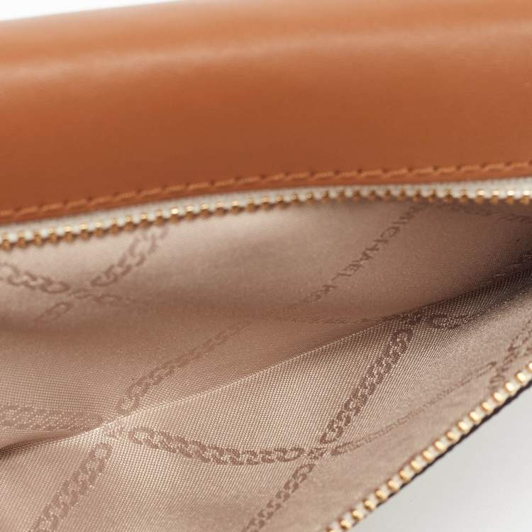 Pre Owned Michael Kors White/Tan Coated Canvas and Leather Fulton Continental Wallet