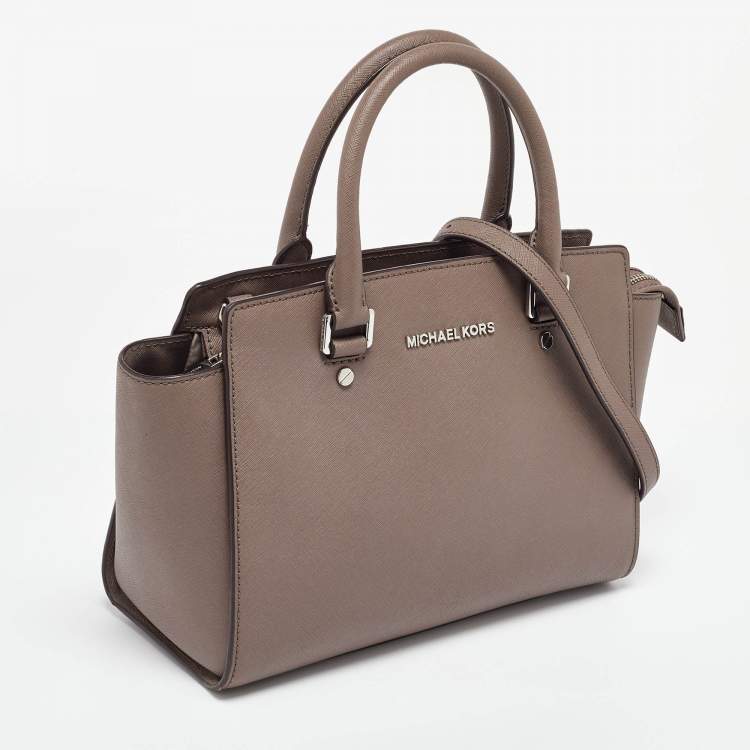 Pre Owned Michael Kors Dark Beige Leather Medium Selma Tote