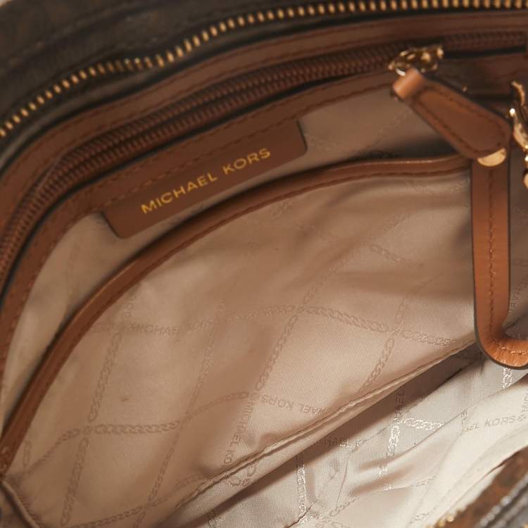 Pre Owned Michael Kors Dark Brown Signature Coated Canvas Jet Set Messenger Bag