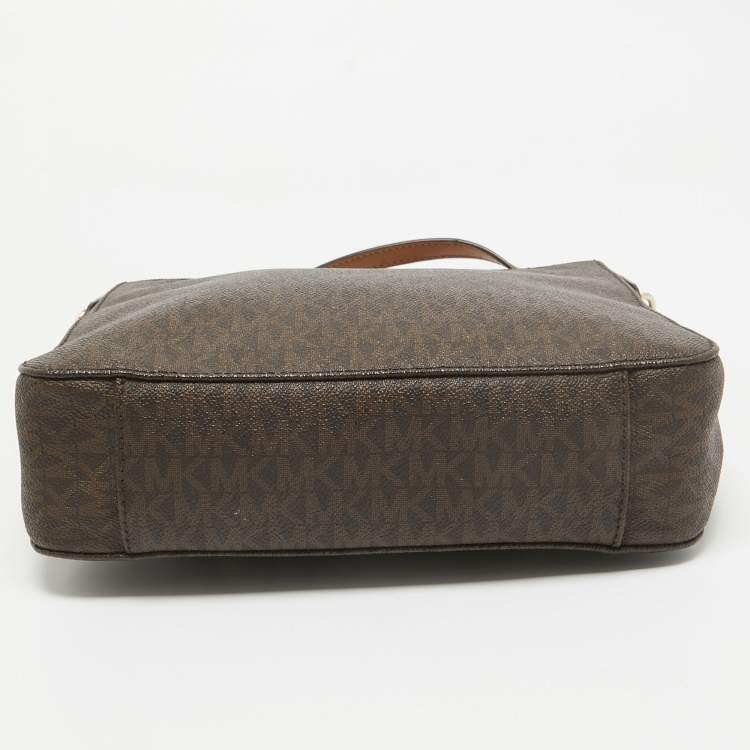 Pre Owned Michael Kors Dark Brown Signature Coated Canvas Jet Set Messenger Bag