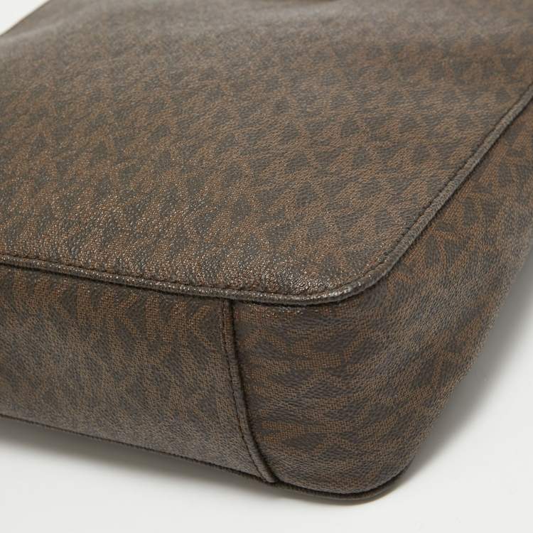 Pre Owned Michael Kors Dark Brown Signature Coated Canvas Jet Set Messenger Bag