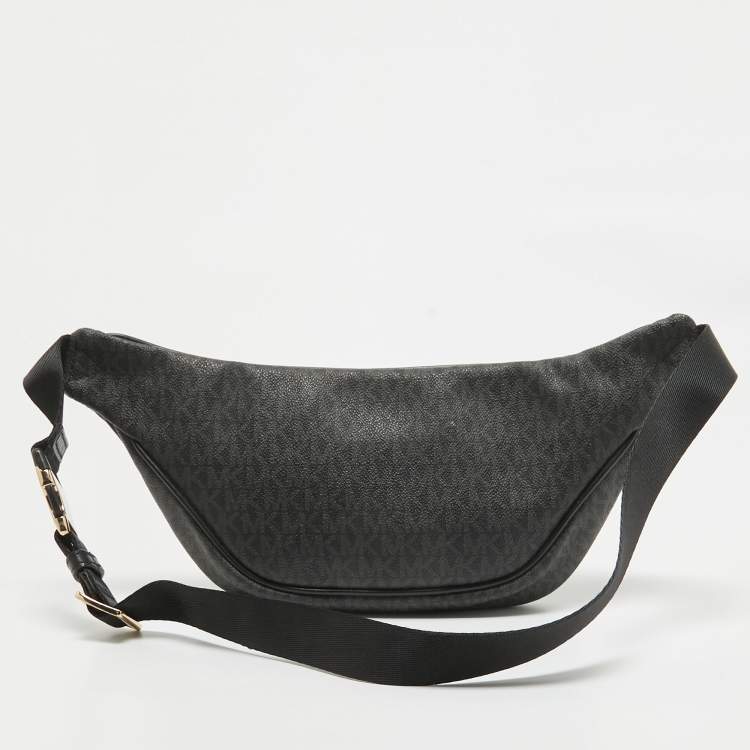 Pre Owned Michael Kors Black Signature Coated Canvas Kenly Logo Belt Bag