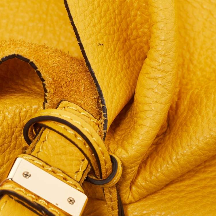 Pre Owned Michael Kors Yellow Leather Colgate Grab Shoulder Bag