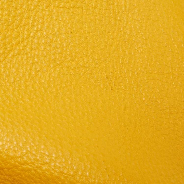 Pre Owned Michael Kors Yellow Leather Colgate Grab Shoulder Bag