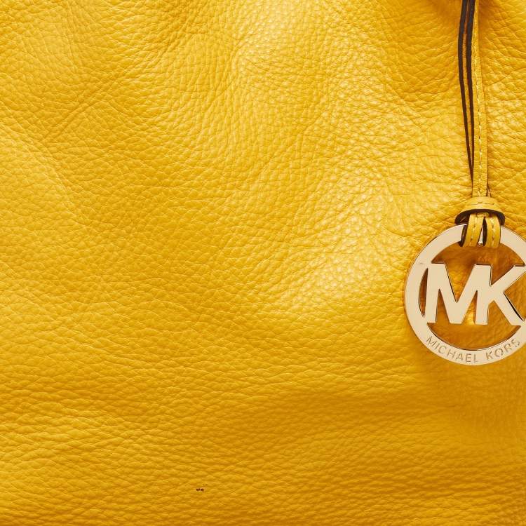 Pre Owned Michael Kors Yellow Leather Colgate Grab Shoulder Bag