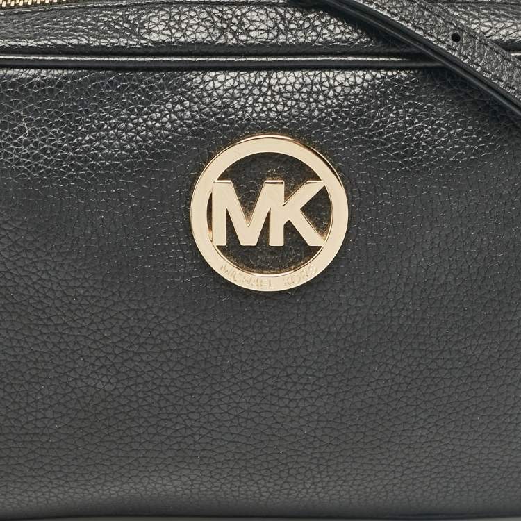 Pre Owned Michael Kors Black Leather Camera Crossbody Bag