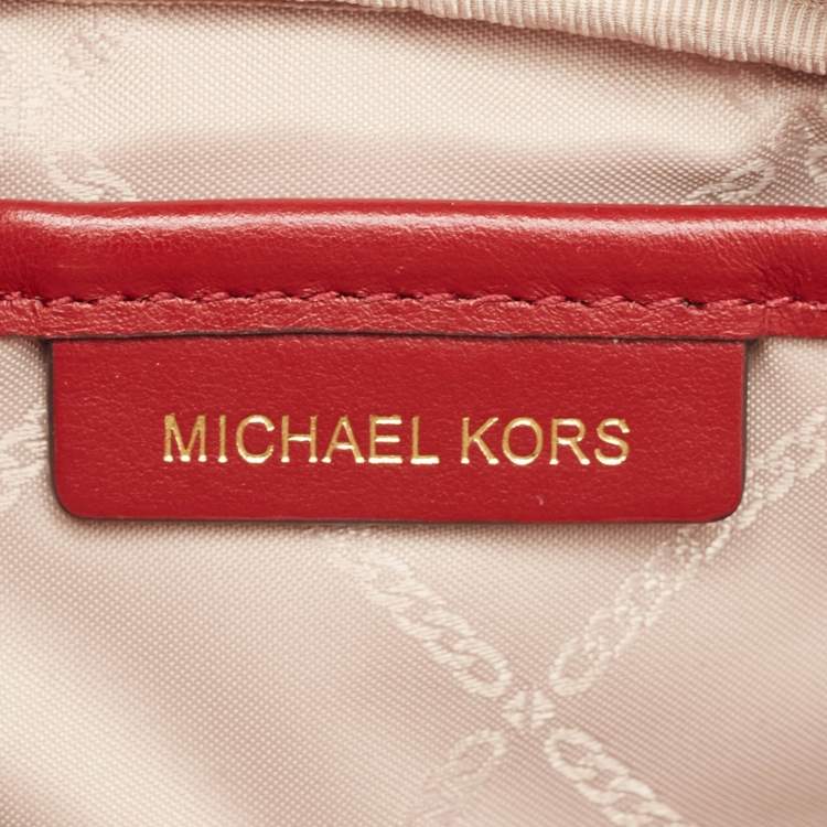 مملوكة مسبقًا Michael Kors Red Matelasse Leather Utility Belt Bag