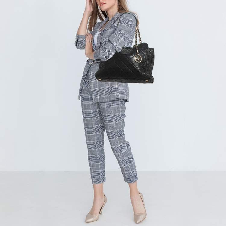Pre Owned Michael Kors Black Quilted Leather Susannah Tote