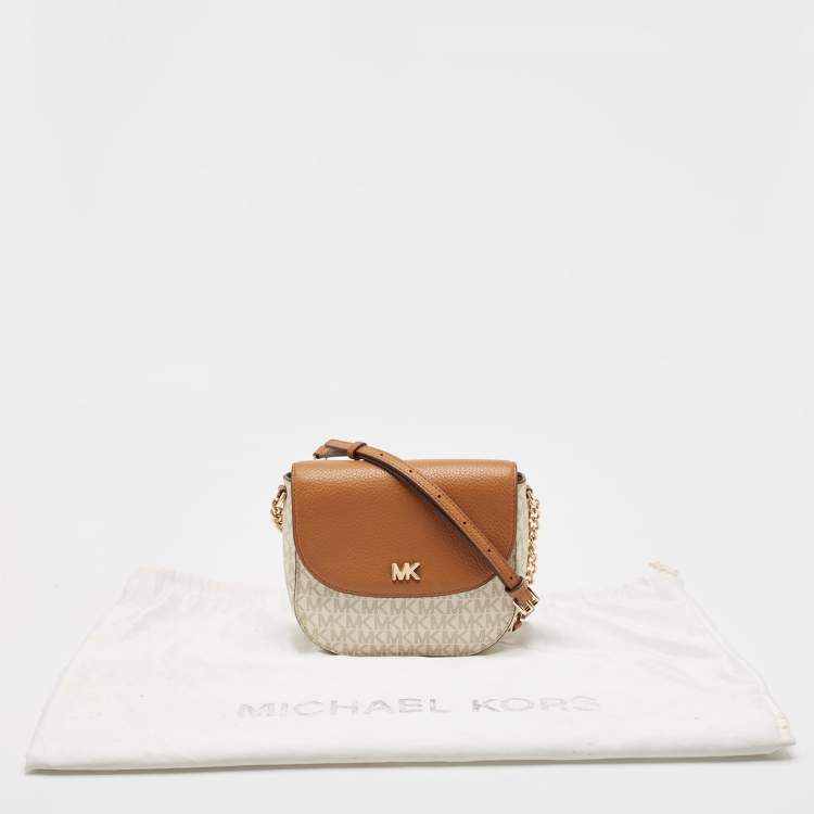 Pre Owned Michael Kors Beige/Tan Signature Coated Canvas and Leather Mott Crossbody Bag