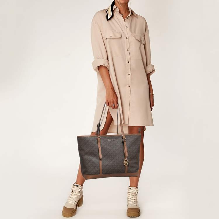 Pre Owned Michael Kors Brown Signature Coated Canvas Jet Set Travel Tote