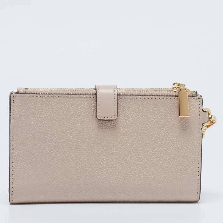 Pre Owned Michael Kors Pink Leather Adele Phone Wristlet Wallet