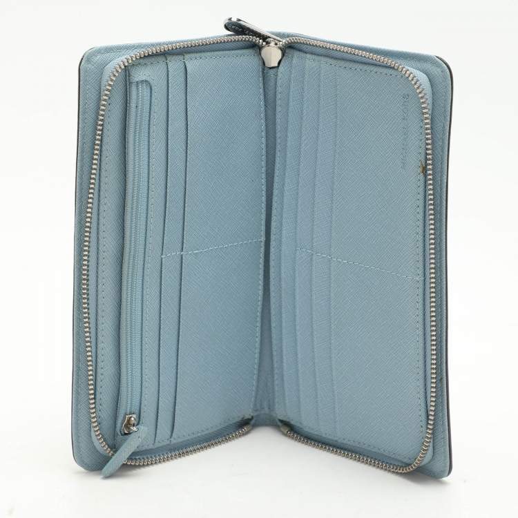 Pre Owned Michael Kors Blue Leather Zip Around Wallet