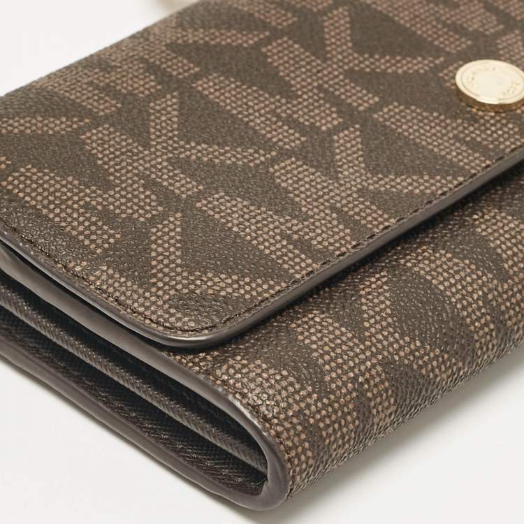 Pre Owned Michael Kors Dark Brown Signature Coated Canvas Jet Set Wallet On Chain