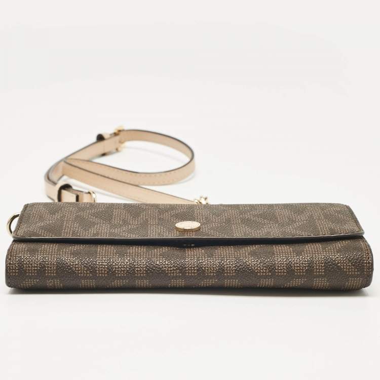 Pre Owned Michael Kors Dark Brown Signature Coated Canvas Jet Set Wallet On Chain
