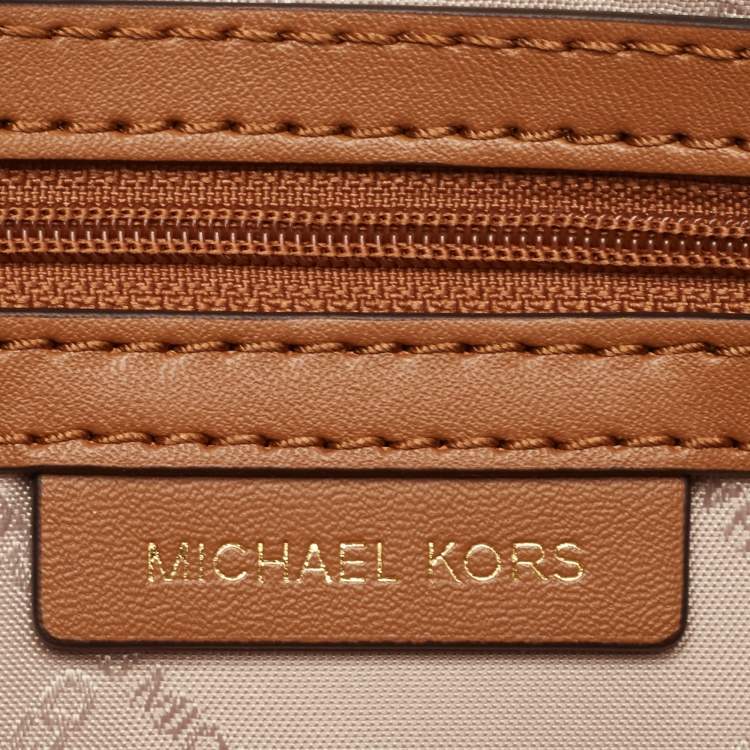Pre Owned Michael Kors White/Brown Signature Coated Canvas and Leather Dome Crossbody Bag