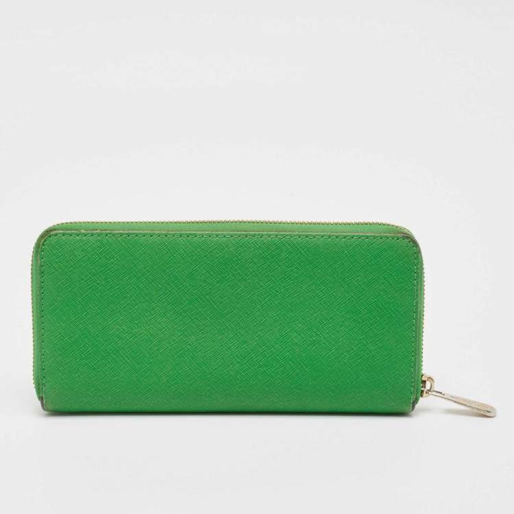Pre Owned Michael Kors Green Leather Jet Set Zip Around Wallet