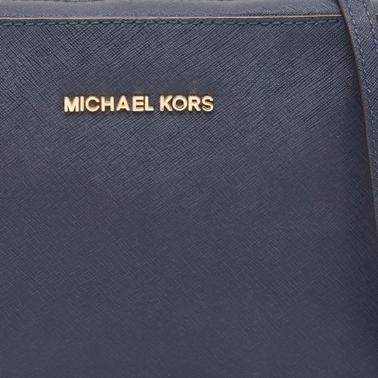 Pre Owned Michael Kors Navy Blue Leather Jet Set Camera Crossbody Bag