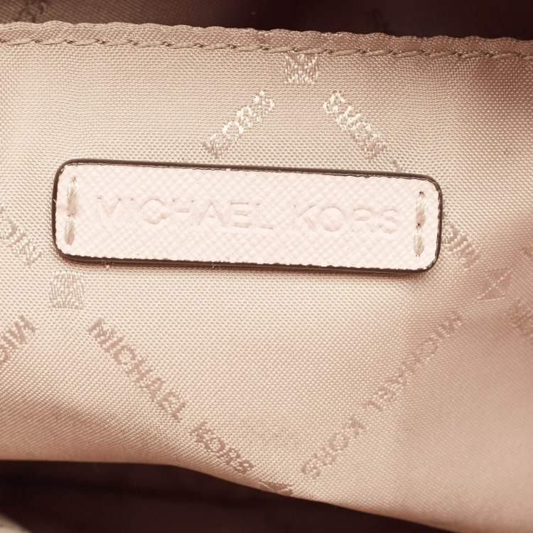 Pre Owned Michael Kors Light Pink Leather Jet Set Travel Dome Crossbody Bag