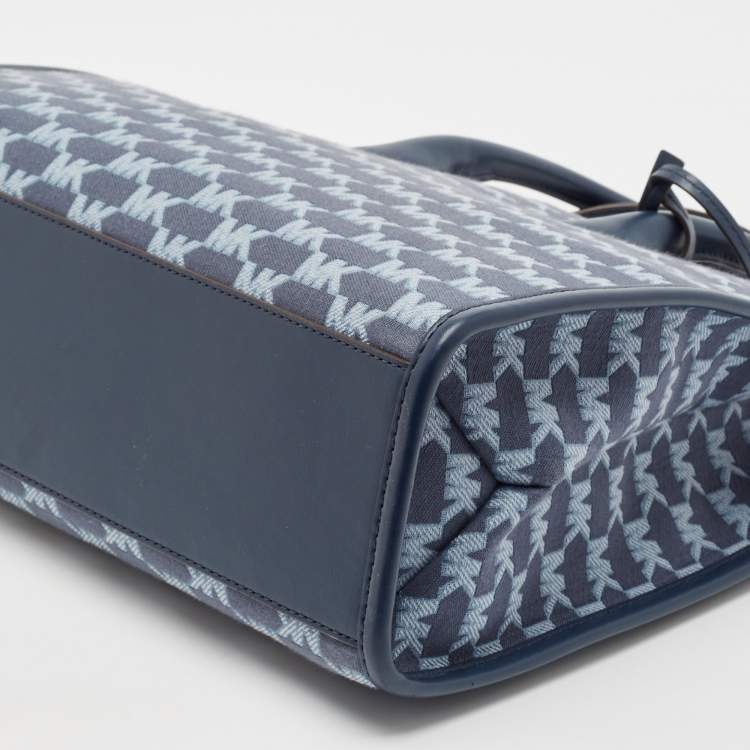 مملوكة مسبقًا Michael Kors Blue Signature Denim Medium Mirella Tote