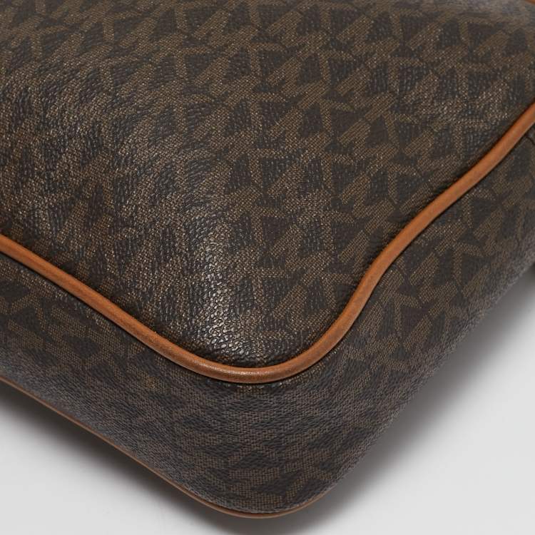 Pre Owned Michael Kors Brown Signature Coated Canvas and Leather Jet Set Crossbody Bag