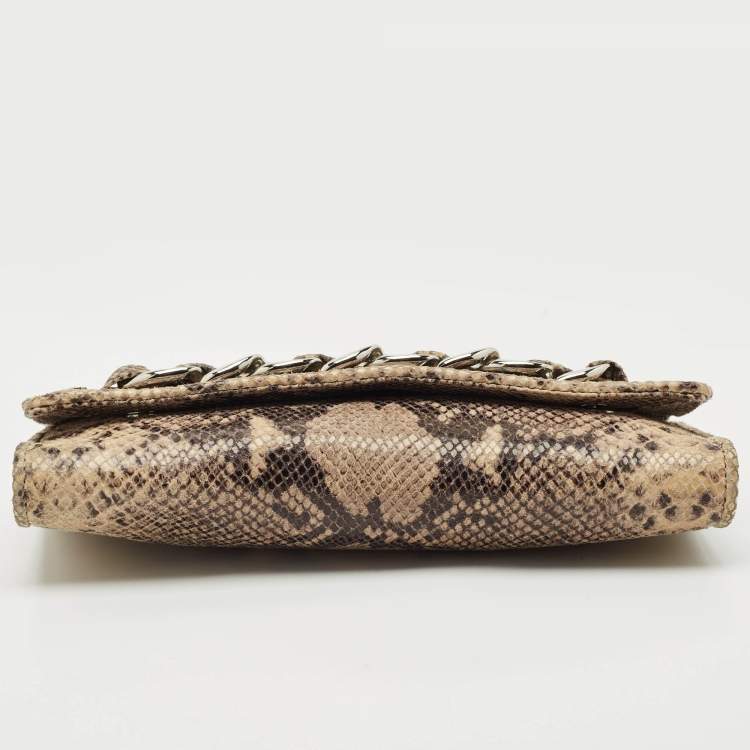 Pre Owned Michael Kors Beige/Black Python Embossed Leather Chain Detail Clutch