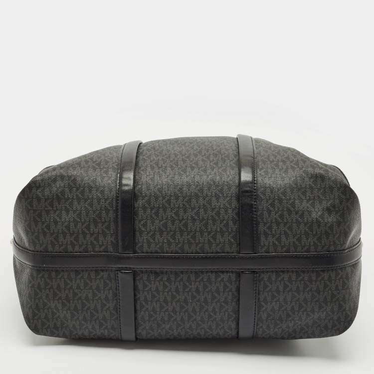 Pre Owned Michael Kors Black Signature Coated Canvas Large Beck Tote