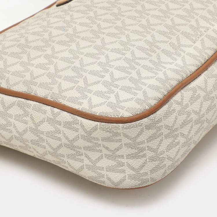 Pre Owned Michael Kors White Signature Coated Canvas Jet Set Travel Camera Crossbody Bag