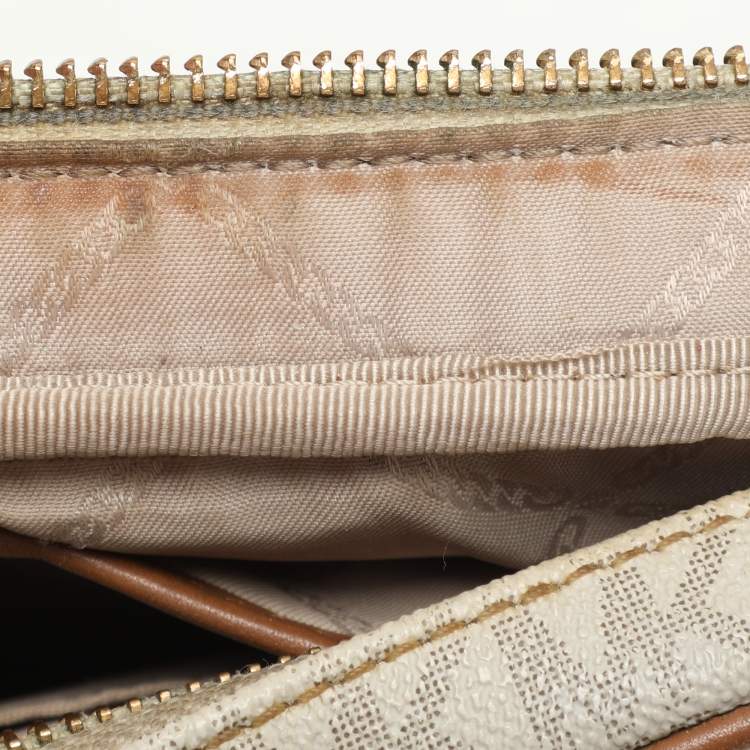 Pre Owned Michael Kors White Signature Coated Canvas Jet Set Travel Camera Crossbody Bag
