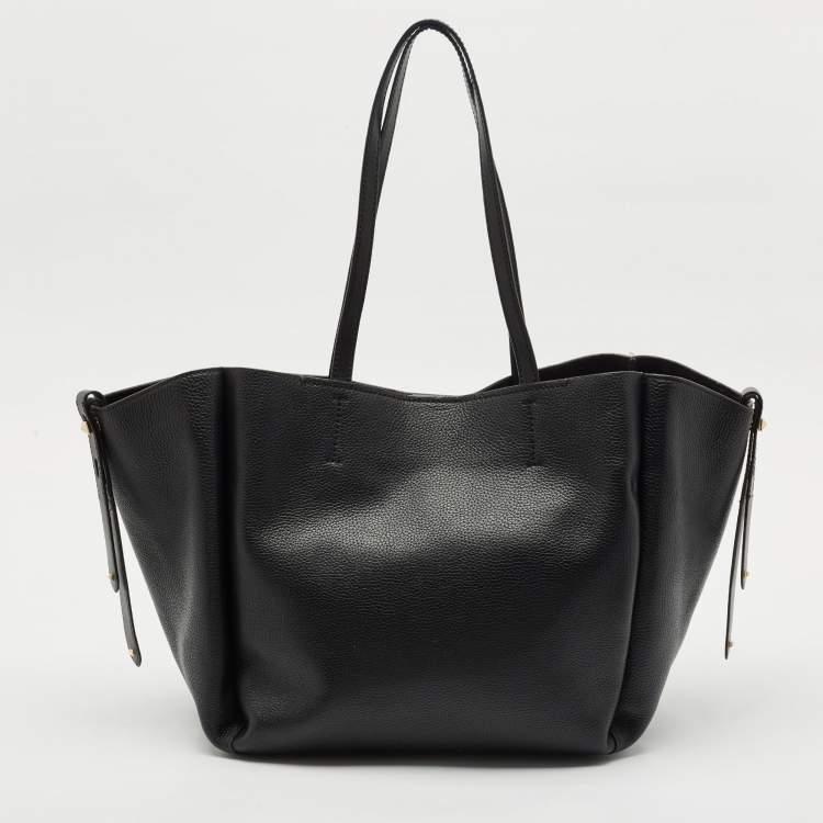 Pre Owned Michael Kors Black Leather Open Tote