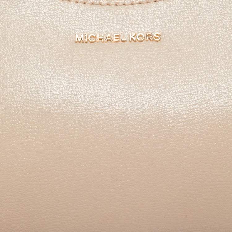 Pre Owned Michael Kors Pink Leather Wilma Shoulder Bag