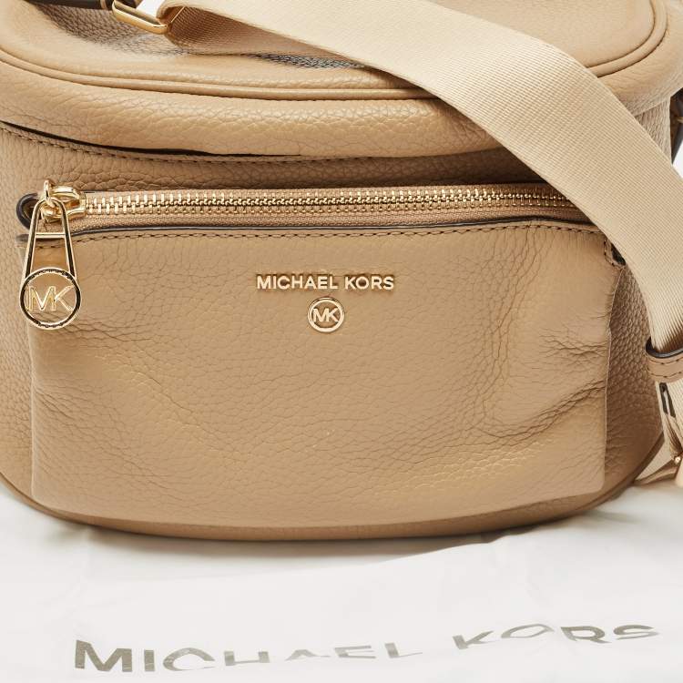 Pre Owned Michael Kors Beige Leather Medium Slater Sling Bag