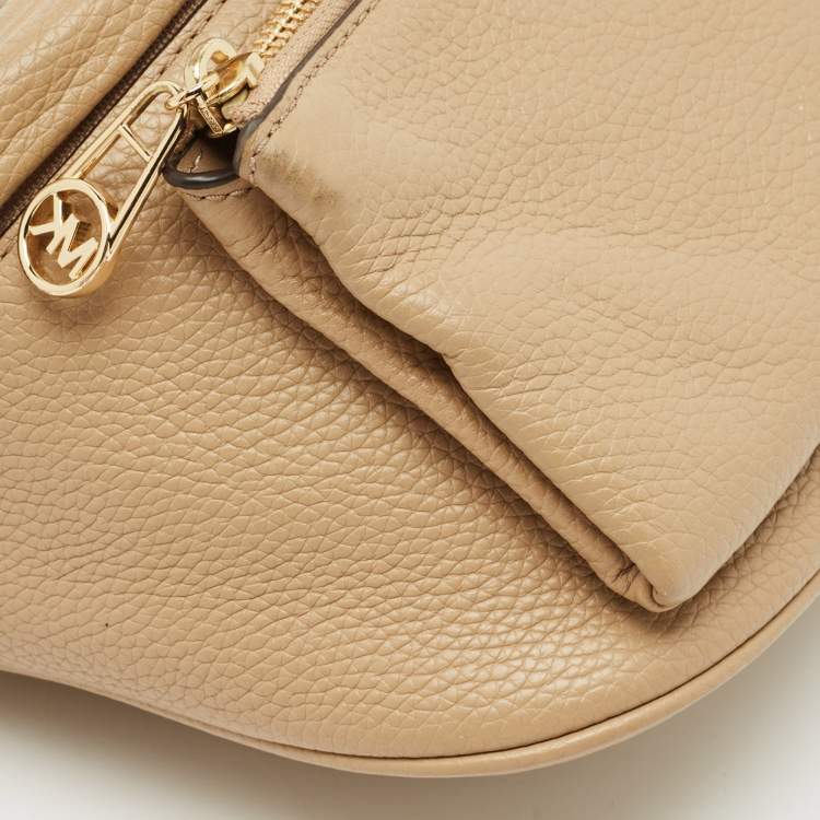 Pre Owned Michael Kors Beige Leather Medium Slater Sling Bag
