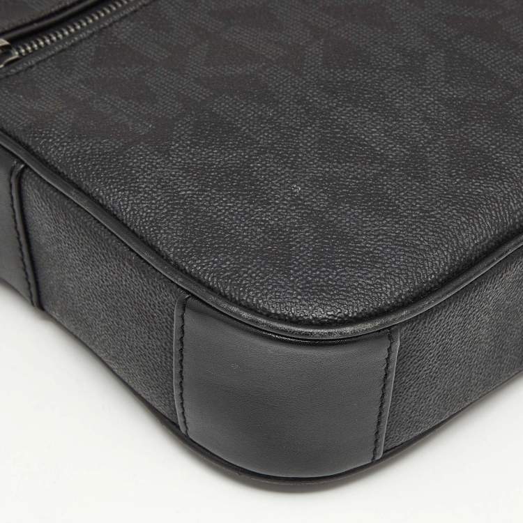 Pre Owned Michael Kors Black Signature Coated Canvas Jet Set Logo Flight Crossbody Bag
