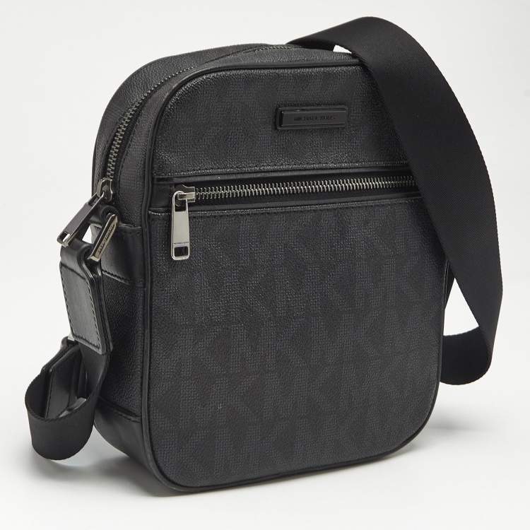 Pre Owned Michael Kors Black Signature Coated Canvas Jet Set Logo Flight Crossbody Bag