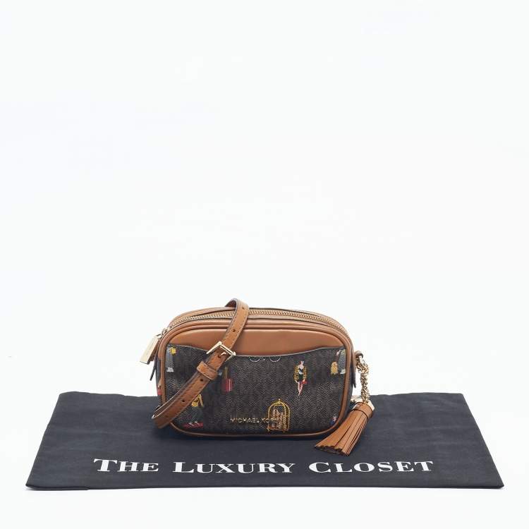Pre Owned Michael Kors Brown Signature Coated Canvas Jet Set Girls Convertible Belt Bag