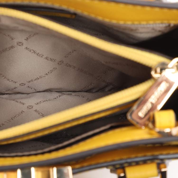 Pre Owned Michael Kors Yellow Leather Medium Mott Tote