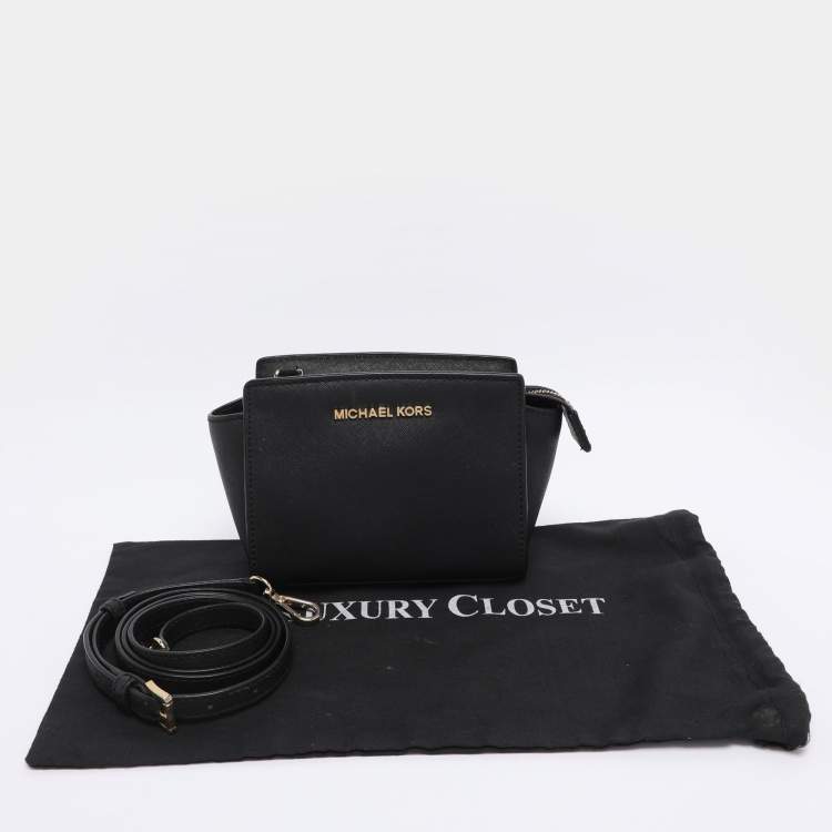 Pre Owned Michael Kors Black Leather Mini Selma Crossbody Bag