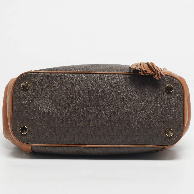 Pre Owned Michael Kors Two Tone Brown Signature Coated Canvas and Leather Carrie Shoulder Bag