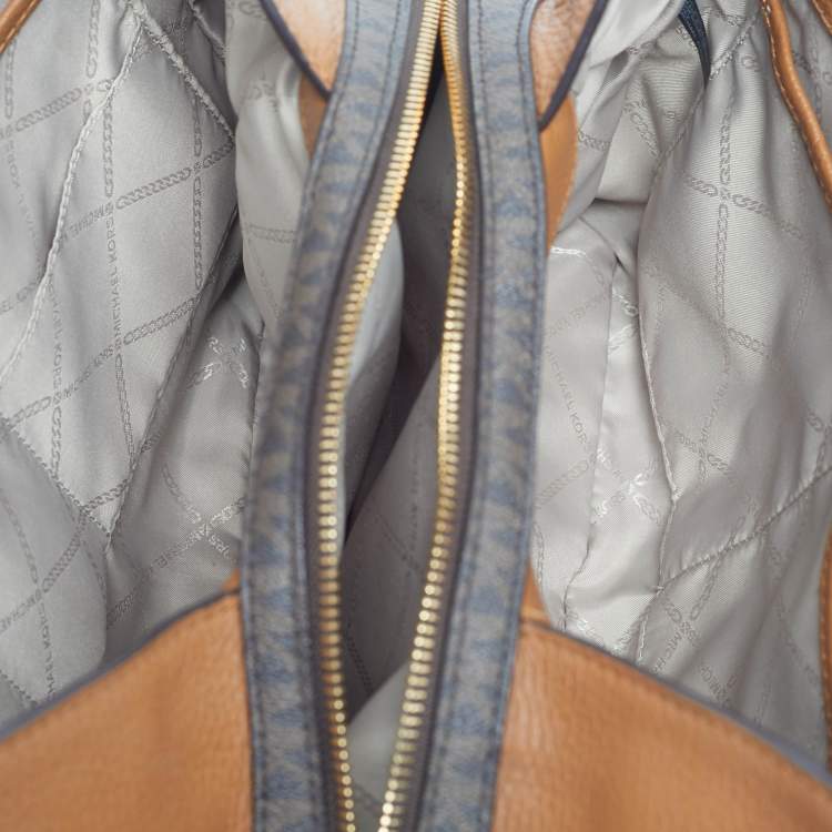 Pre Owned Michael Kors Two Tone Brown Signature Coated Canvas and Leather Carrie Shoulder Bag