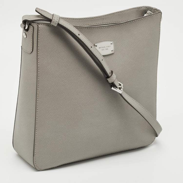 Pre Owned Michael Kors Grey Leather Large Jet Set Travel Messenger Bag