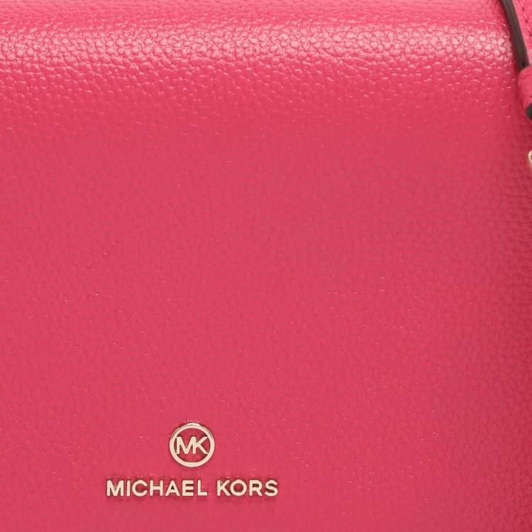 Pre Owned Michael Kors Pink Leather Jet Set Charm Crossbody Bag