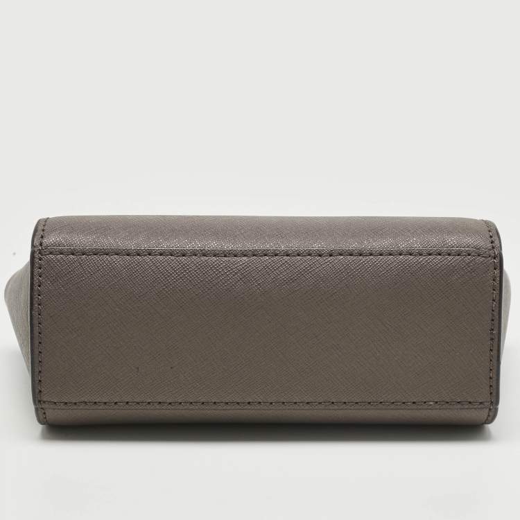 Pre Owned Michael Kors Beige Leather Mini Selma Crossbody Bag