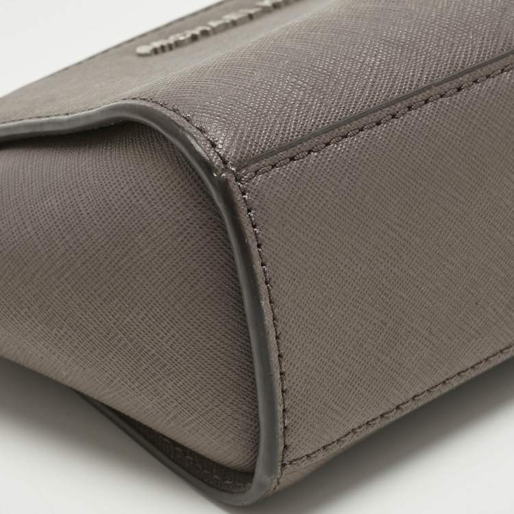 Pre Owned Michael Kors Beige Leather Mini Selma Crossbody Bag