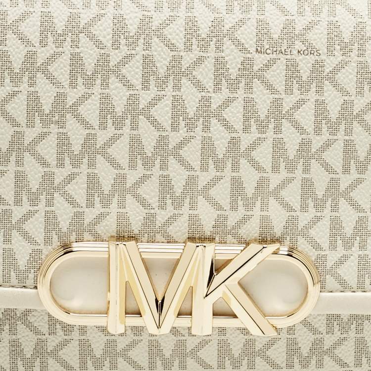Pre Owned Michael Kors White Signature Coated Canvas and Leather Parker Medium Logo Shoulder Bag