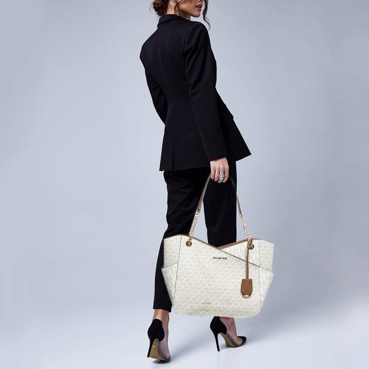 Pre Owned Michael Kors White/Brown Signature Coated Canvas and Leather Large Jet Set Travel Chain Bag