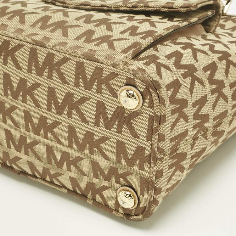 Pre Owned Michael Kors Beige Signature Canvas and Leather Jet Set Pocket Tote