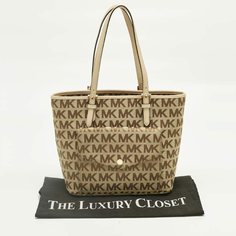 Pre Owned Michael Kors Beige Signature Canvas and Leather Jet Set Pocket Tote