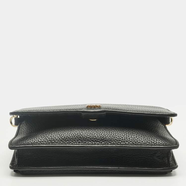 Pre Owned Michael Kors Black Leather Mott Wallet on Strap