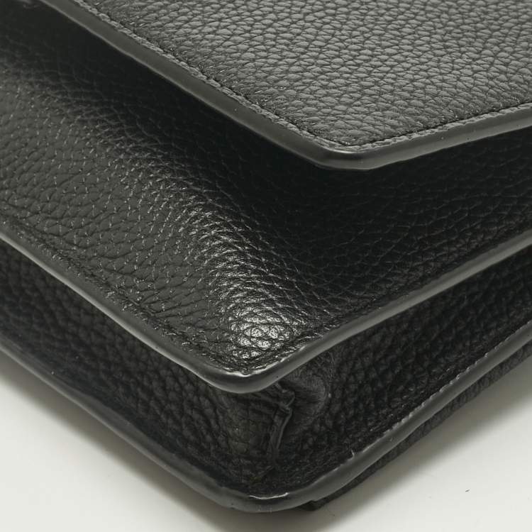 Pre Owned Michael Kors Black Leather Mott Wallet on Strap